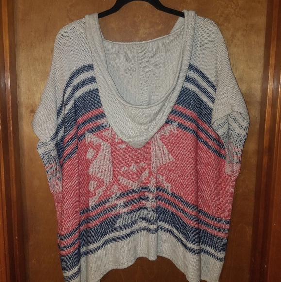 Poncho - Picture 2 of 3